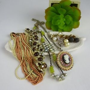 7 piece vintage jewelry bundle